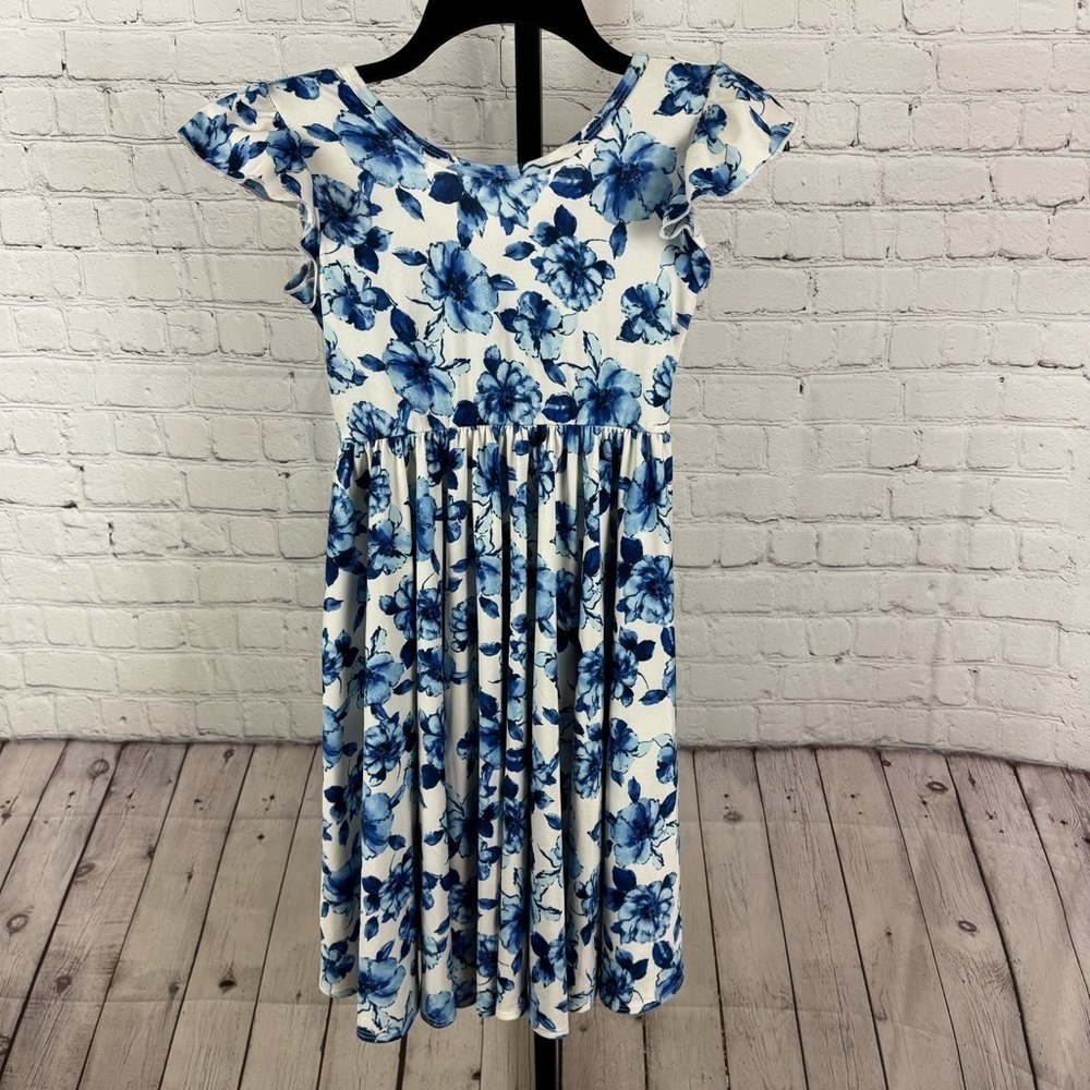 Dot Dot Smile White and Blue Floral Print Empire Style Dress Size 8/10